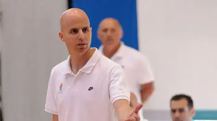 מאמן נבחרת הנוער כדורסל דני פרנקו