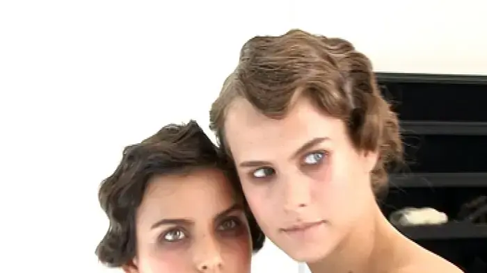 על הסט של שרון ברונשר