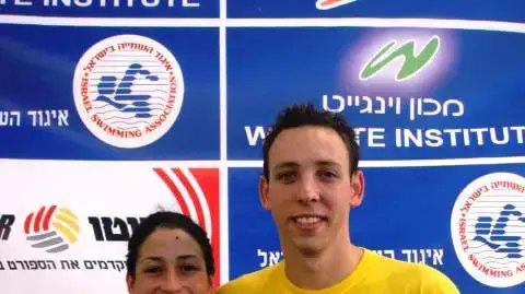 אלון מנדל (מימין), עמית עברי (משמאל), שחיינים ישראלים