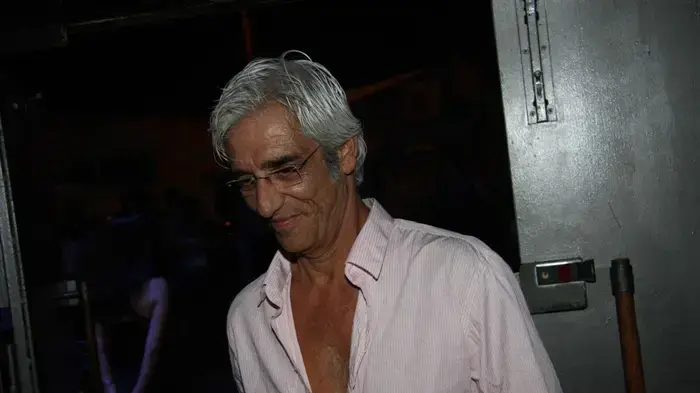 אלי דנקר