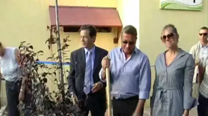 נוחי דנקנר