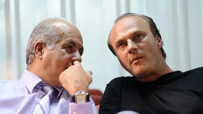 דניאל יאמר הבעלים של מכבי נתניה (מימין) עם אבי לוזון יו"ר ההתאחדות לכדורגל