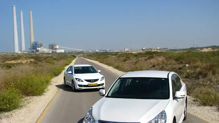 מבחן השוואתי סובארו B4 נגד מאזדה 6
