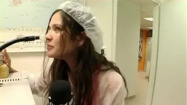 כתבת וידאו האף האלקטרוני