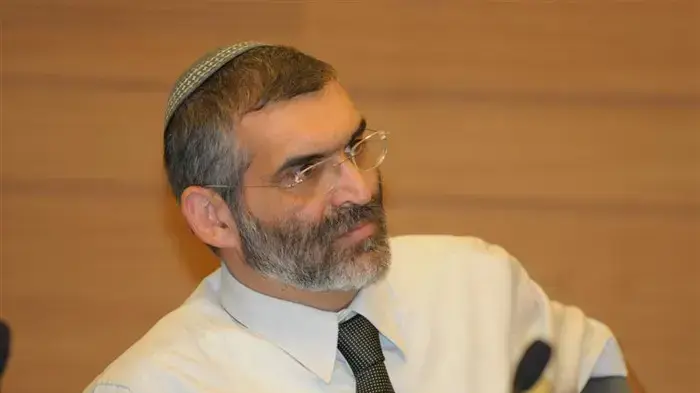 מיכאל בן ארי בועדת הפנים של הכנסת דצמבר 2009