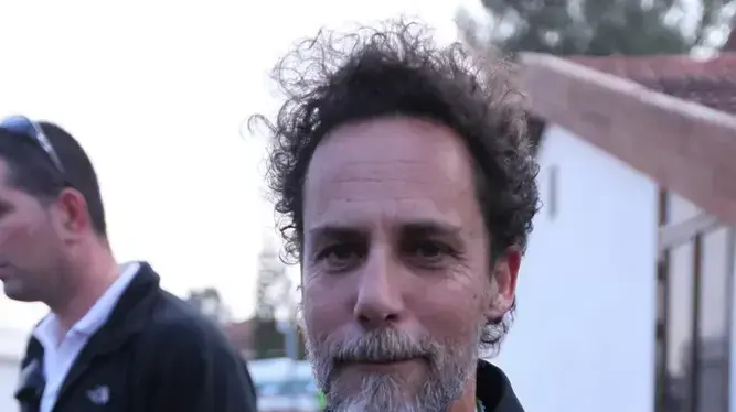 רני בלייר
