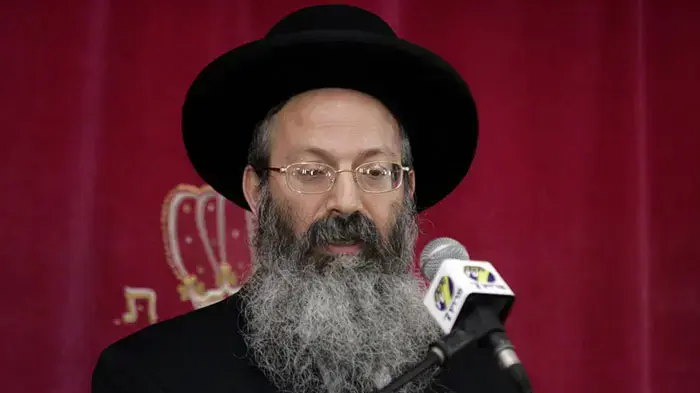 הרב מלמד בשיעור לתלמידיו דצמבר 2009