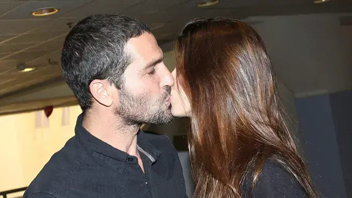 ליטל רוזנצווייג מתנשקת עם לירון לבו