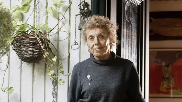 סבתא שיק  שולמית אלוני