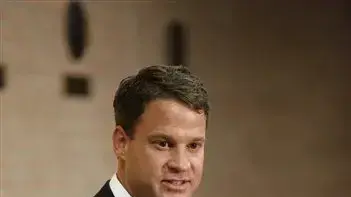 ליין קיפין מאמן מכללת דרום קליפורניה