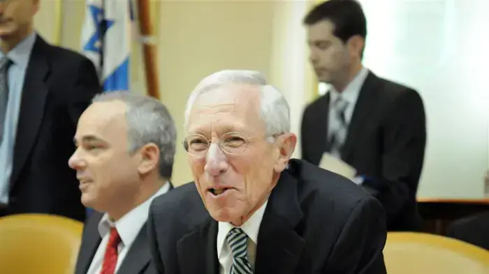 הקבינט החברתי -כלכלי הכנס בראשות שר האוצר ובהשתתפות מזכ"ל ה-OECD אנחל גוריה , ינואר 2010