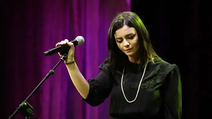 נינט טייב בהופעה
