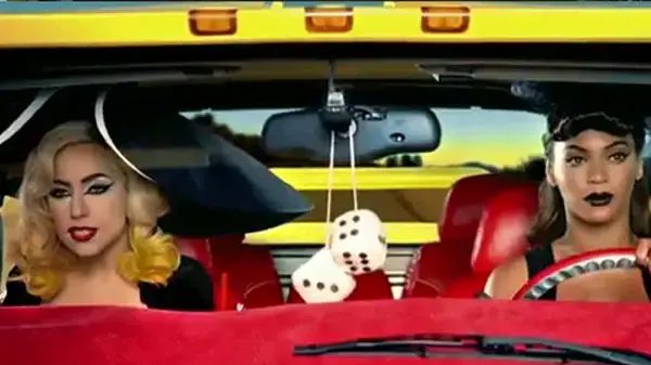 ליידי גאגא וביונסה
