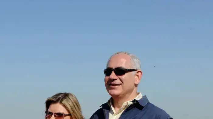 ראש הממשלה בנימין נתניהו ורעייתו שרה מסיירים באתרי מורשת לאומיים בתל מגידו ובבית שערים