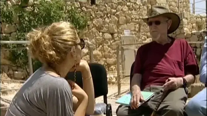 חיים חפר עם מארינה מקסימיליאן בלומין