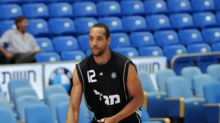 דיז'ון תומפסון, שחקן הפועל ירושלים