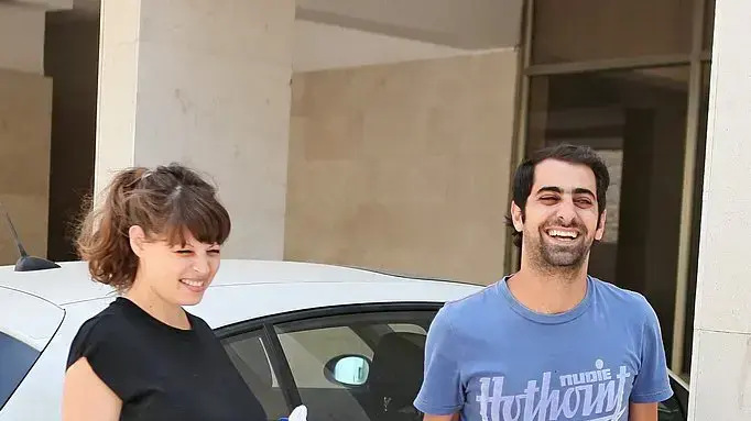 אסי ישראלוף, אפרת ארליך (אשתו), והבן שלהם