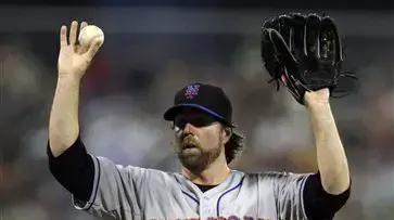אר איי דיקי שחקן ניו יורק מטס