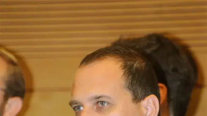 אמיר גילת אמיר גילת