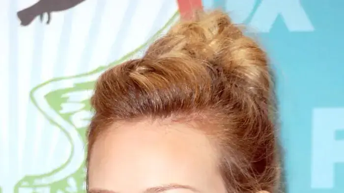 הילארי דאף הילארי דאף