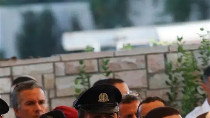 הרב הצבאי הראשי, רפי פרץ בלוויית ישראל טל, ספטמבר 2010
