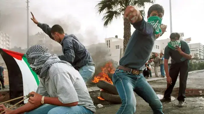 הפגנה אלימה ברמאללה - אוקטובר 2000