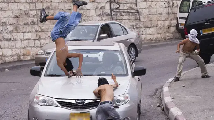 רכב ישראלי דרס שלושה ילדים פלסטינים שיידו אבנים בסילוואן