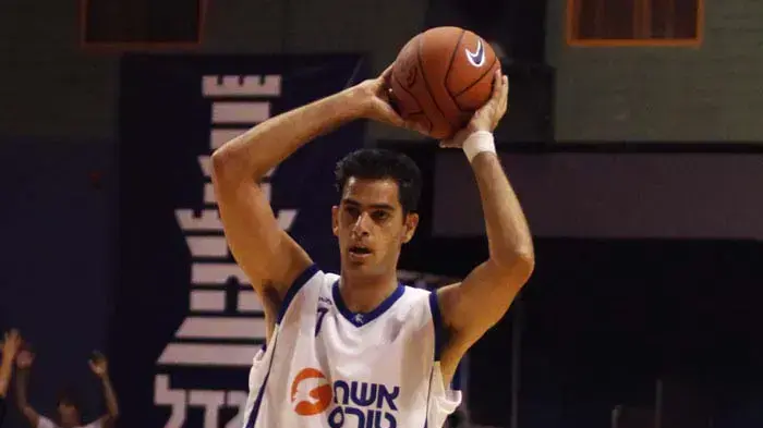 שחקן בני השרון, שרון ששון