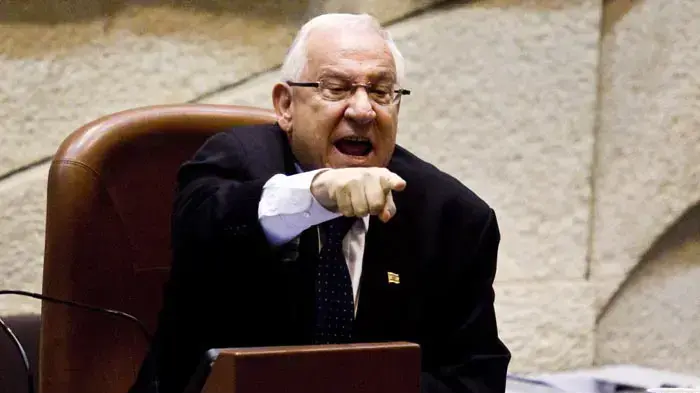 ראובן (רובי) ריבלין בפתיחת מושב הכנסת, אוקטובר 2010