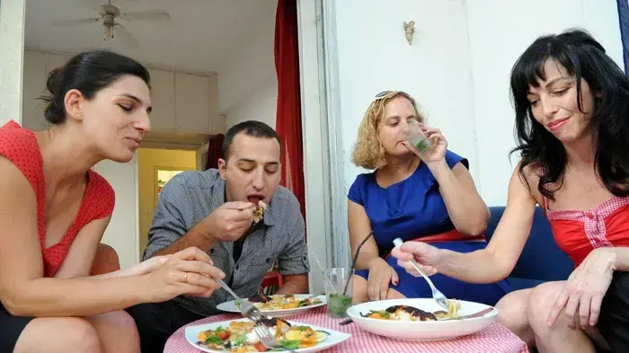 בישול בארבע ידיים