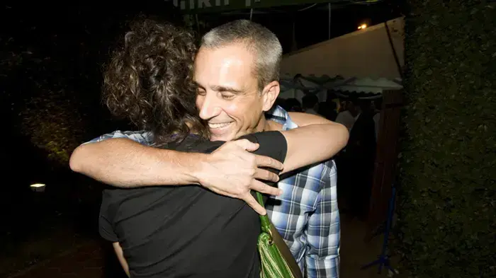 אברי גלעד