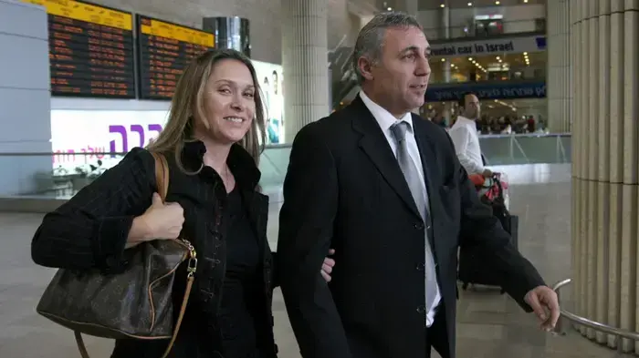 כדורגלן העבר חריסטו סטויצ'קוב עם אשתו כדורגלן העבר חריסטו סטויצ'קוב עם אשתו