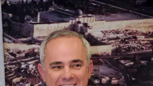 שר האוצר, יובל שטייניץ, במסגרת המו"מ על הסכמי השכר במגזר הציבורי, אוקטובר 2010