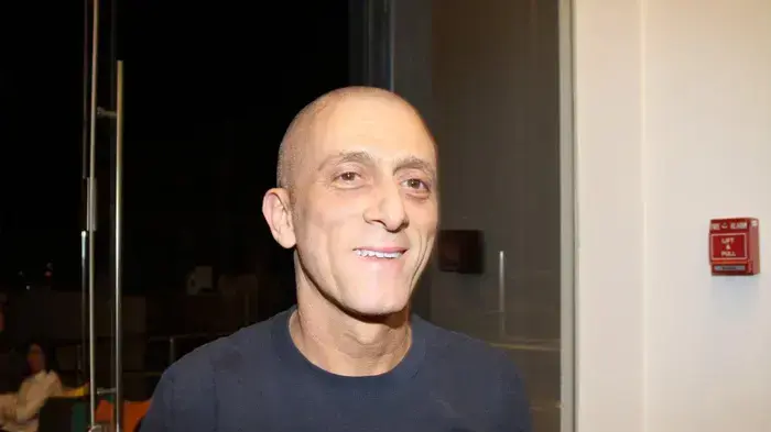אבי סינגולדה