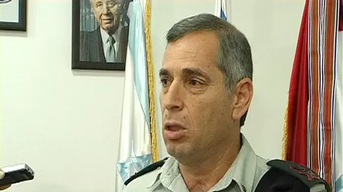 ראש אכ"א: כל אזרח שני לא מתגייס או מסיים שירות