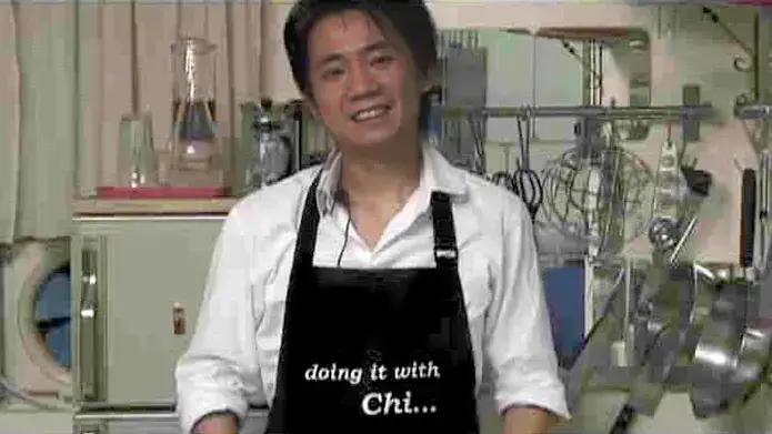 Kwan Sheung Chi, "Doing it with Chi, Making an Exit Bag", 2009