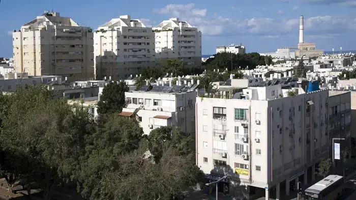 אבן גבירול פינת נורדאו בתל אביב