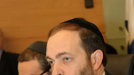 שר הבינוי והשיכון, אריאל אטיאס בוועדת הכספים, דצמבר 2010