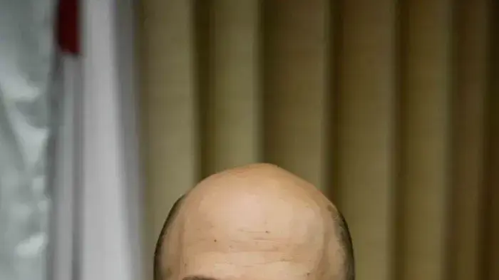 בועז גולדברג, נציג הפרקליטים השובתים בפגישה עם ההסתדרות ונציגי משרד האוצר, דצמבר 2010
