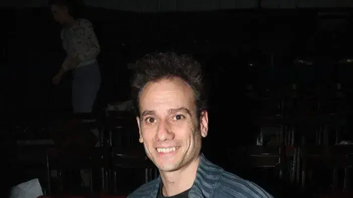 תומר שרון