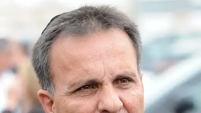 שלום אביטן בהלוויה של אבי כהן