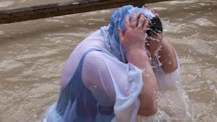 חגיגת חג ההתגלות, טבילת נוצרים בירדן, בקאסר אל יהוד, ינואר 2011
