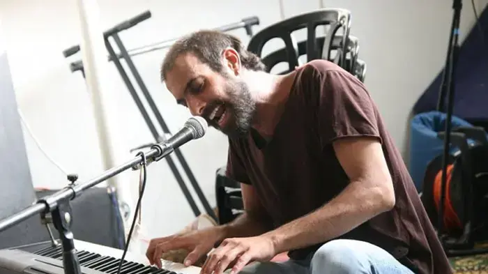 אבי עדאקי