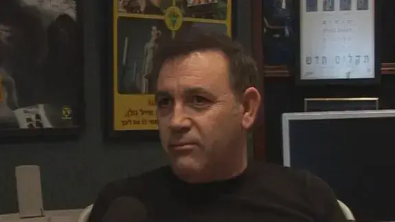 זאב נחמה מלהקת אתניקס