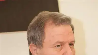 מאיר שטרית במסיבת עיתונאים של מפלגת קדימה לציון שנתיים לבחירות, פברואר 2011