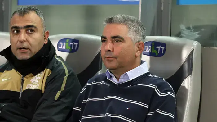 פרדי דוד מאמן מכבי פתח תקוה (ימין)