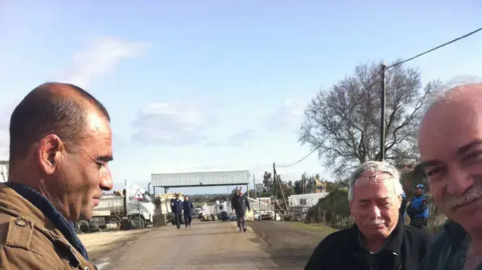 העברת תפוחים מישראל לסוריה במעבר קוניטרה בגולן, פברואר 2011