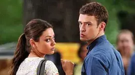 ג'סטין טימברלייק עם מילה קוניס בסרט "Friends With Benefits"