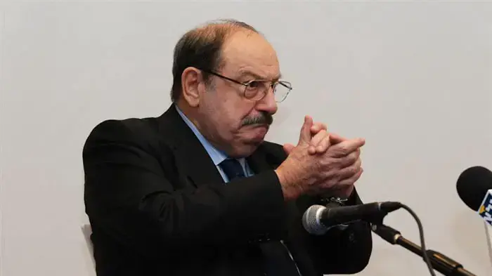 אומברטו אקו