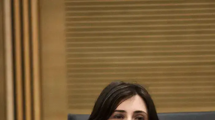 ציפי חוטובלי בישיבה של הוועדה לקידום מעמד האישה לציון יום האישה הבינלאומי ובהשתתפות חברות כנסת לדורותיהן, מרץ 2011